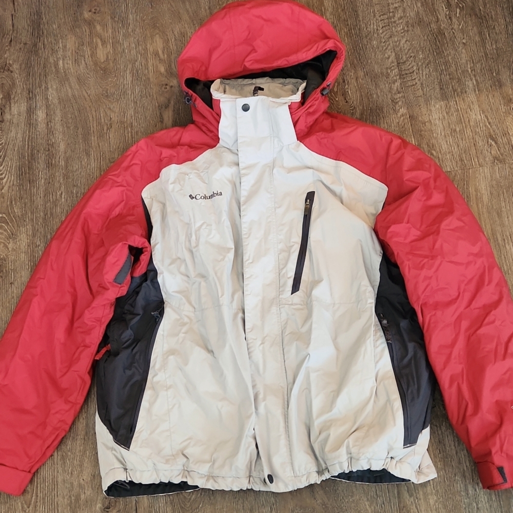 Columbia Mens Winter/ Ski Jacket Size XL